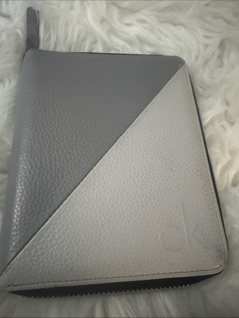 Calvin Klein Two-Tone Gray Leather Zip Wallet Organizer
